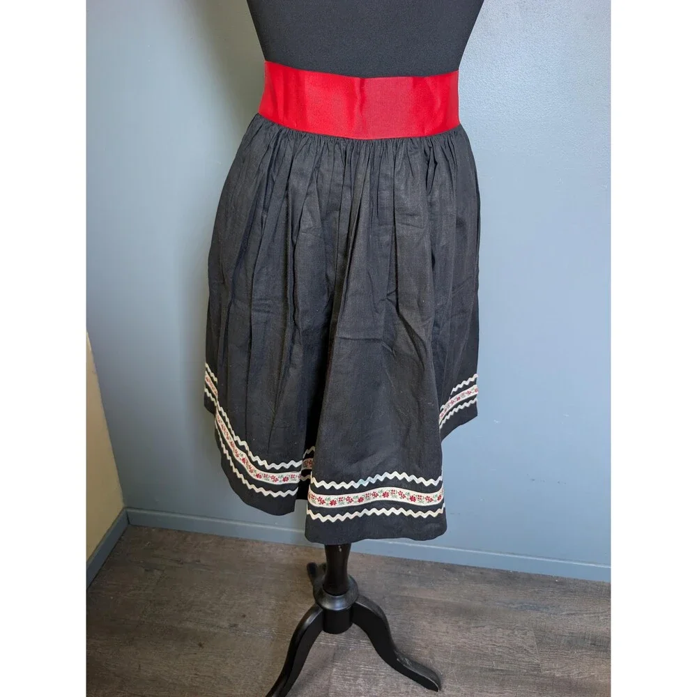 Vintage 50s 60s Half Apron, Holiday Christmas Apron